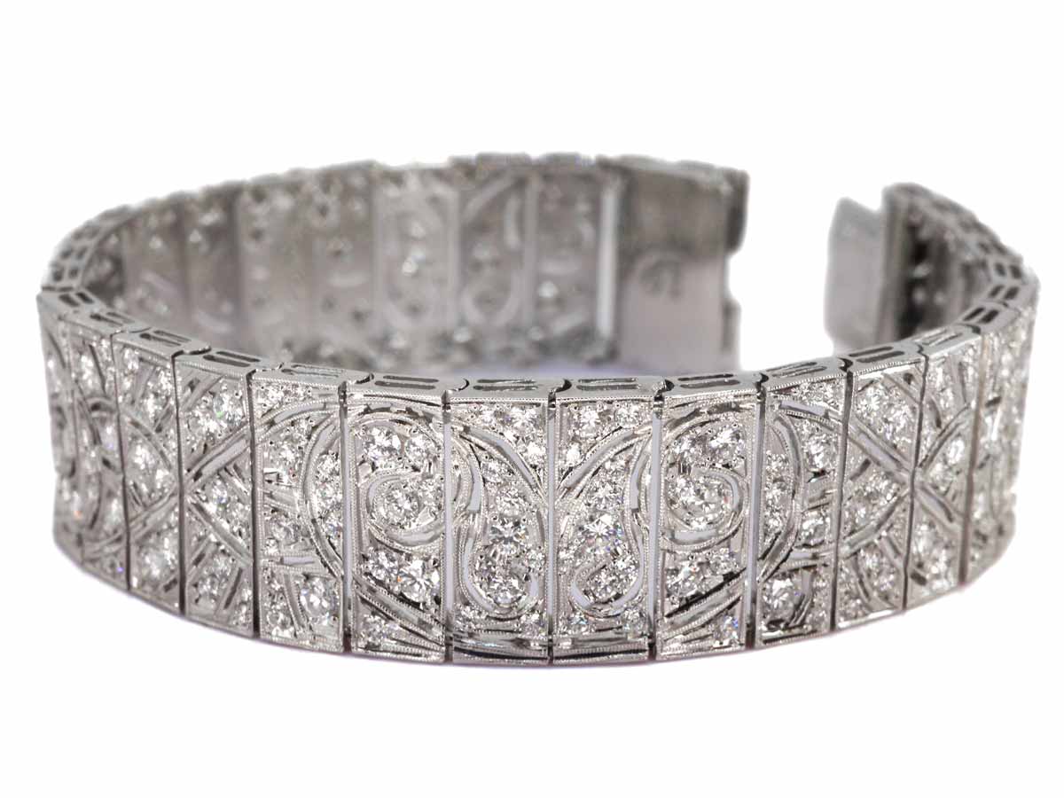 Art Deco Armband aus Platin mit 300 Diamanten handgemacht von Siggnatur Goldschmied Düsseldorf